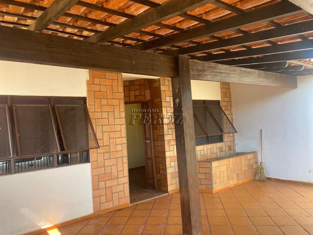Casa, de 3 quartos, 200.9 m² à venda no Jardim Do Leste - Londrina/PR - Foto 3