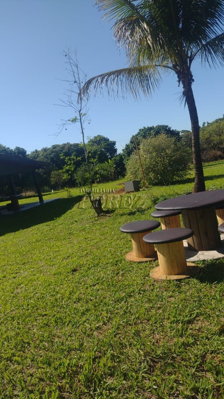 Imóveis Rurais, de 2 quartos, 60 m² à venda no Zona Rural - Primeiro De Maio/PR - Foto 9