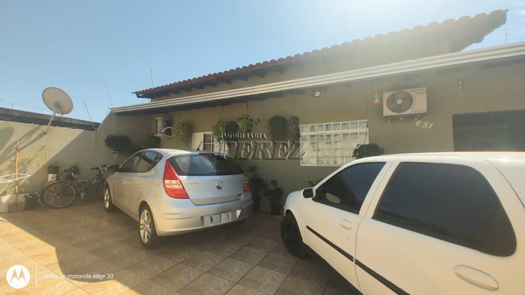 Casa a venda na região leste, localizada no Jardim Interlagos na rua da Cerejeira - Foto 3