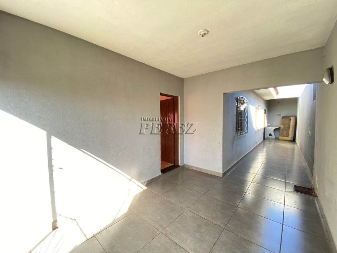 Casa, de 4 quartos, 200 m² para alugar no Waldemar Hauer - Londrina/PR - Foto 2