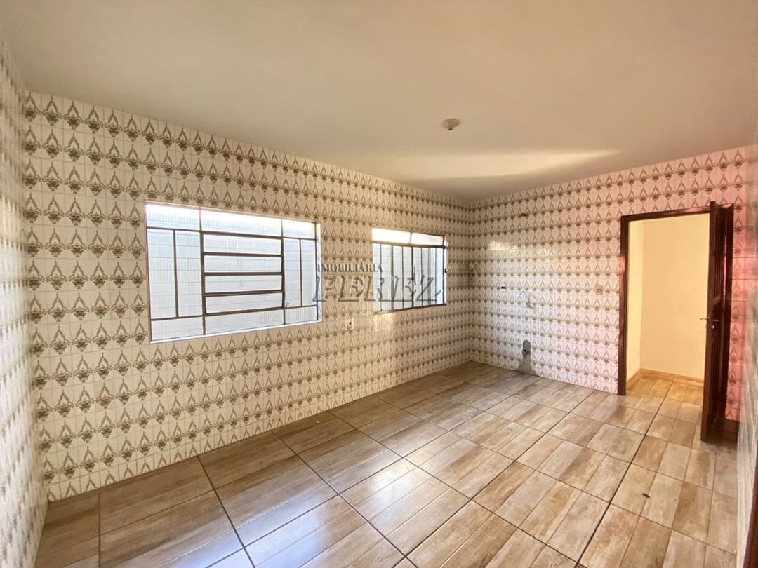 Casa, de 4 quartos, 200 m² para alugar no Waldemar Hauer - Londrina/PR - Foto 7