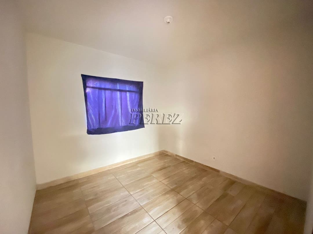 Casa, de 4 quartos, 200 m² para alugar no Waldemar Hauer - Londrina/PR - Foto 8