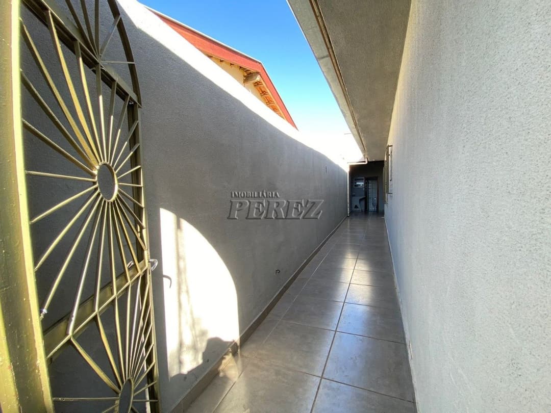 Casa, de 4 quartos, 200 m² para alugar no Waldemar Hauer - Londrina/PR - Foto 12