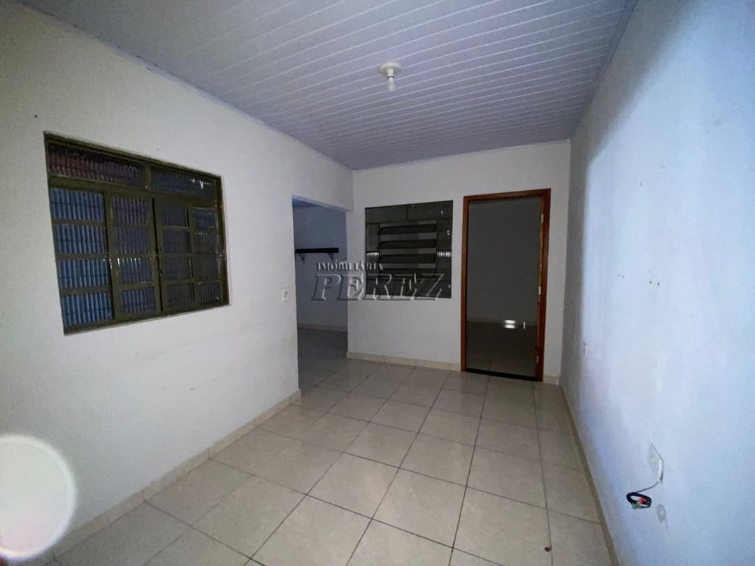 Casa, de 4 quartos, 200 m² para alugar no Waldemar Hauer - Londrina/PR - Foto 19