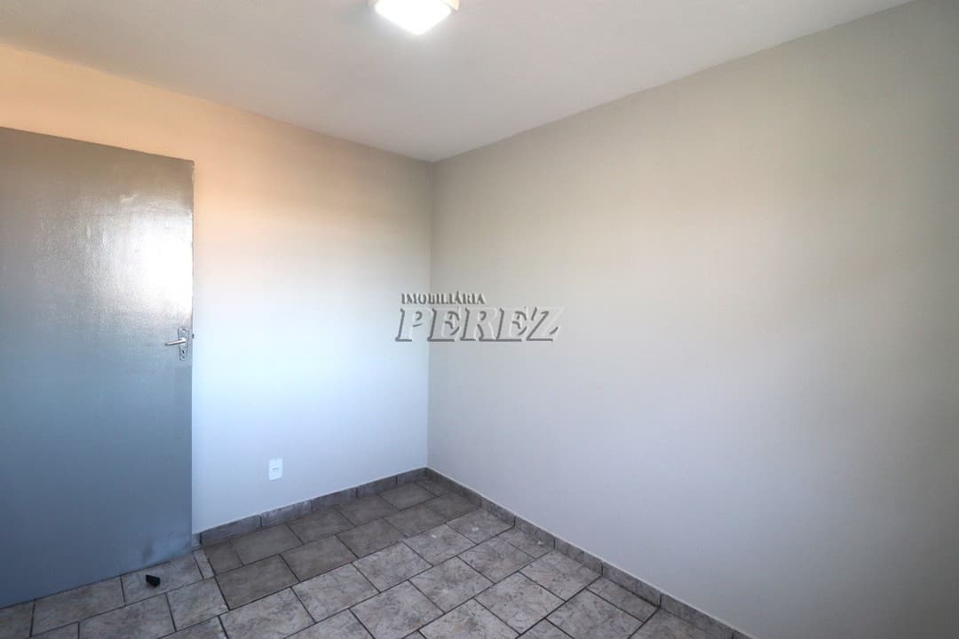 Apartamento, de 3 quartos, 54 m² para alugar no Jardim Imagawa - Londrina/PR - Foto 2