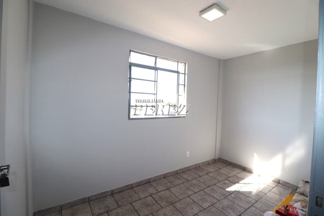 Apartamento, de 3 quartos, 54 m² para alugar no Jardim Imagawa - Londrina/PR - Foto 4