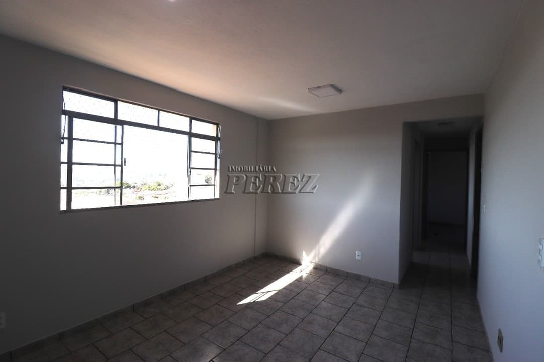 Apartamento, de 3 quartos, 54 m² para alugar no Jardim Imagawa - Londrina/PR - Foto 12