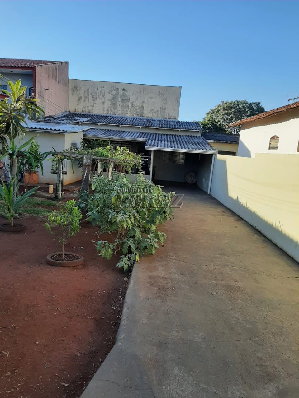 Casa, de 1 quarto à venda no Parque Residencial Joaquim Toledo Piza - Londrina/PR - Foto 1
