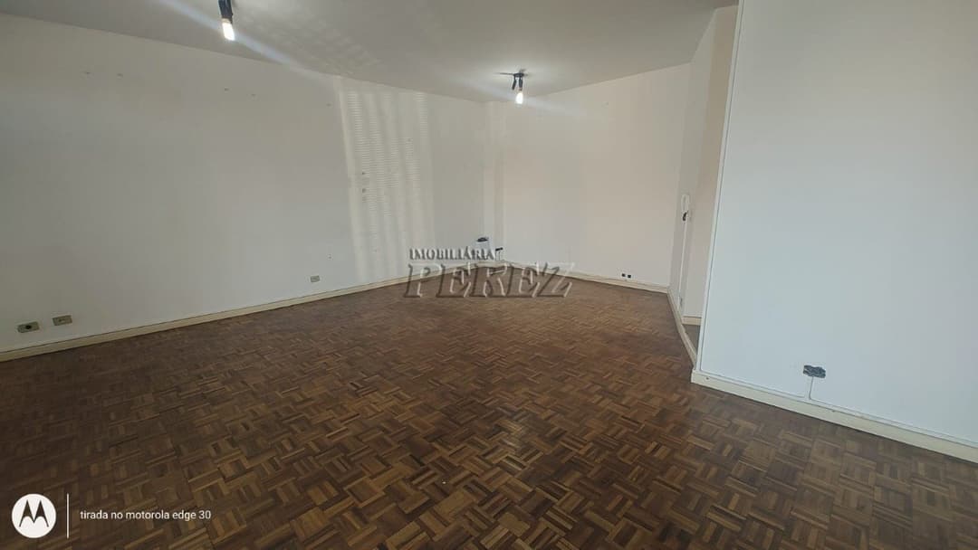 Sobrado, de 4 quartos, 247.71 m² para alugar no Quebec - Londrina/PR - Foto 5