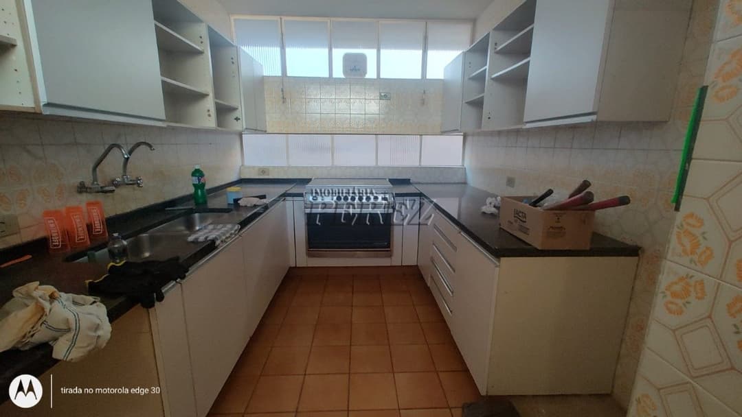 Sobrado, de 4 quartos, 247.71 m² para alugar no Quebec - Londrina/PR - Foto 28