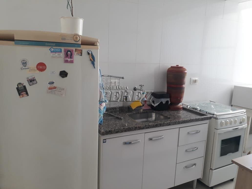 Apartamento no Condomínio Edifício Cambuci, de 1 quarto, 39.81 m² à venda no Centro - Londrina/PR - Foto 2