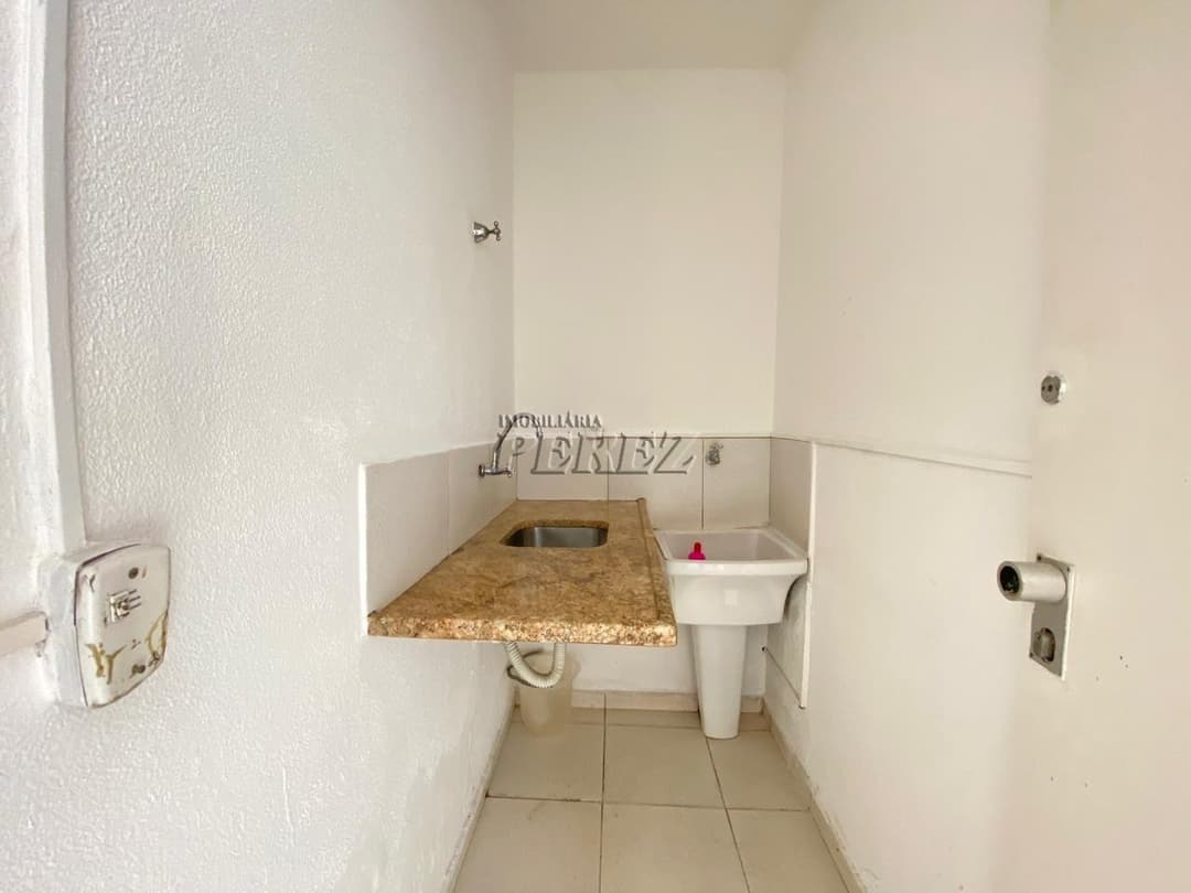 Salas, 89 m² para alugar no Aurora - Londrina/PR - Foto 10