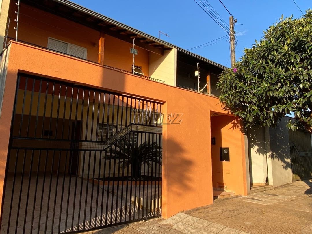 Sobrado, de 3 quartos, 130 m² para alugar no Vila Brasil - Londrina/PR - Foto 0