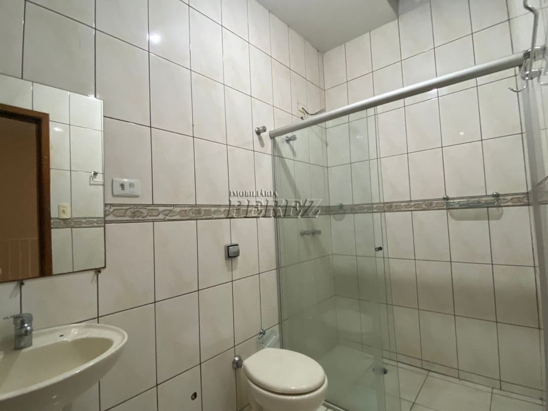 Sobrado, de 3 quartos, 130 m² para alugar no Vila Brasil - Londrina/PR - Foto 17