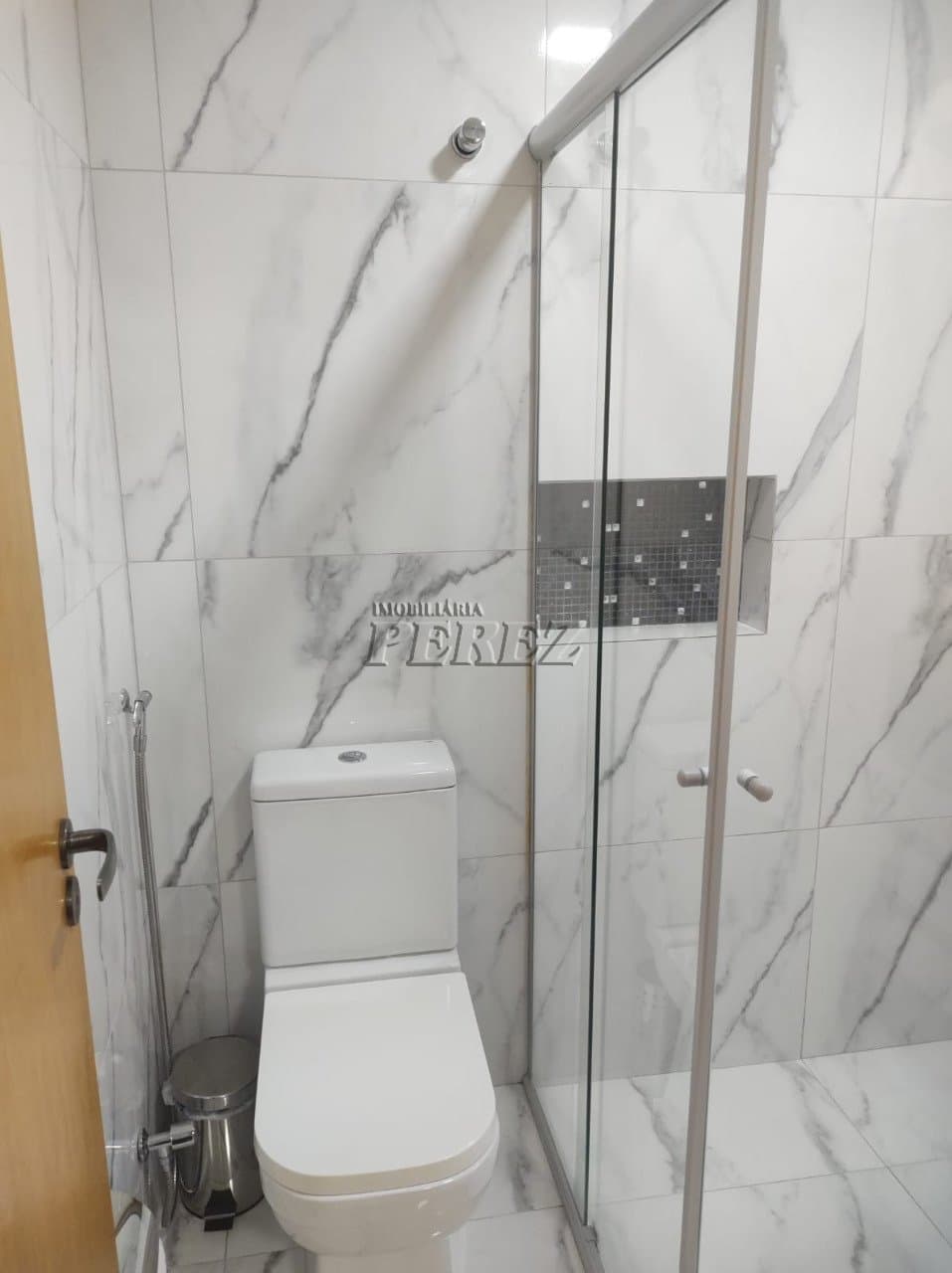 Casa a venda na rua Sertanópolis, Bairro Lindóia - Foto 29