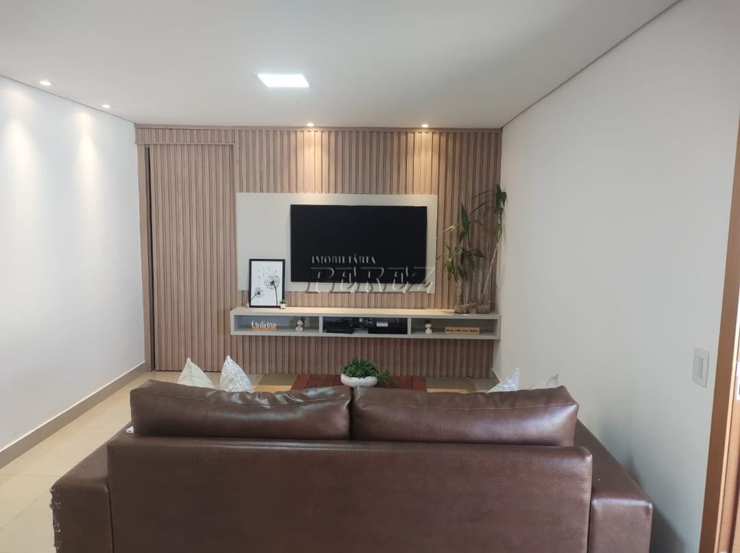 Casa a venda na rua Sertanópolis, Bairro Lindóia - Foto 10