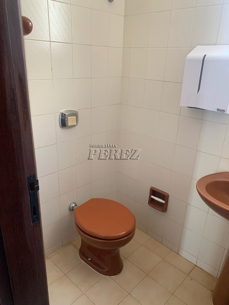 Salas, 90.71 m² para alugar no Jardim América - Londrina/PR - Foto 25