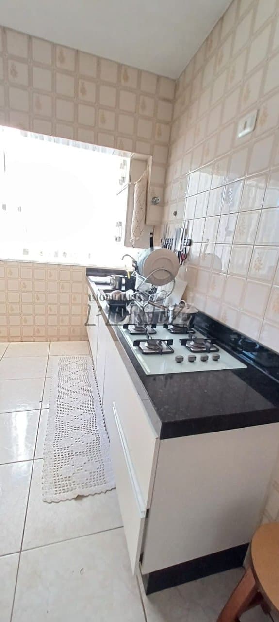 Apartamento no Edifício Araucária, de 3 quartos, 72.4 m² à venda no Centro - Londrina/PR - Foto 6