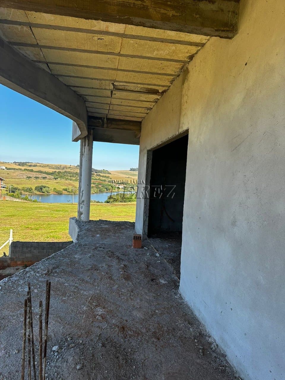 Terreno com Casa Inacabada à Venda no Condomínio Ecovillas do Lago - Sertanópolis - Foto 12