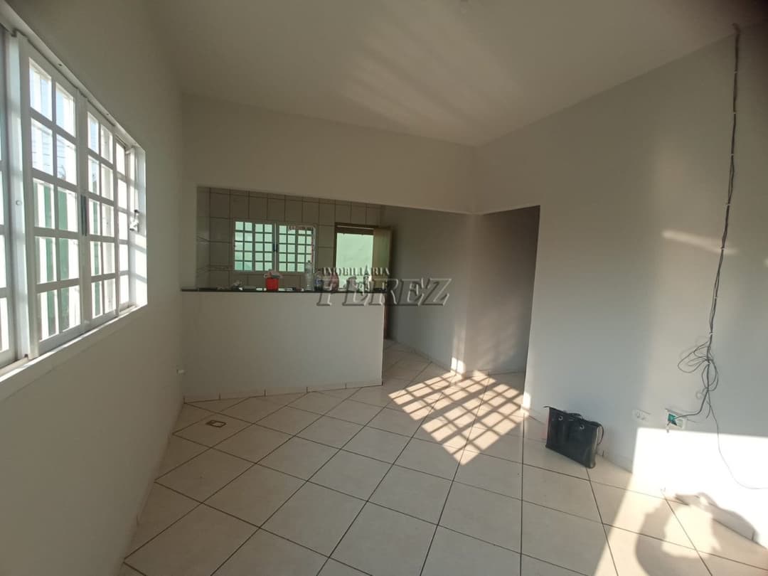Casa, de 3 quartos para alugar no Marabá - Londrina/PR - Foto 4