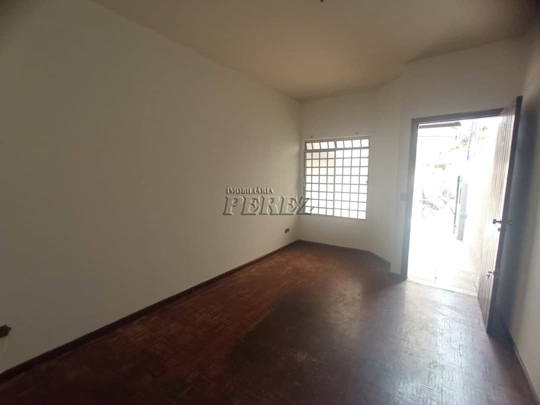 Casa à Venda  na Rua Antonio Lima da Silva Filho no Jardim Esperança - Foto 3