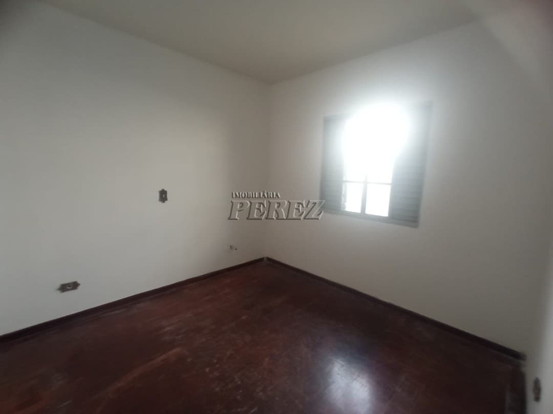 Casa à Venda  na Rua Antonio Lima da Silva Filho no Jardim Esperança - Foto 5