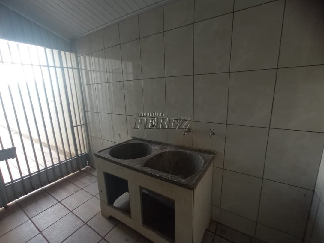 Casa à Venda  na Rua Antonio Lima da Silva Filho no Jardim Esperança - Foto 10