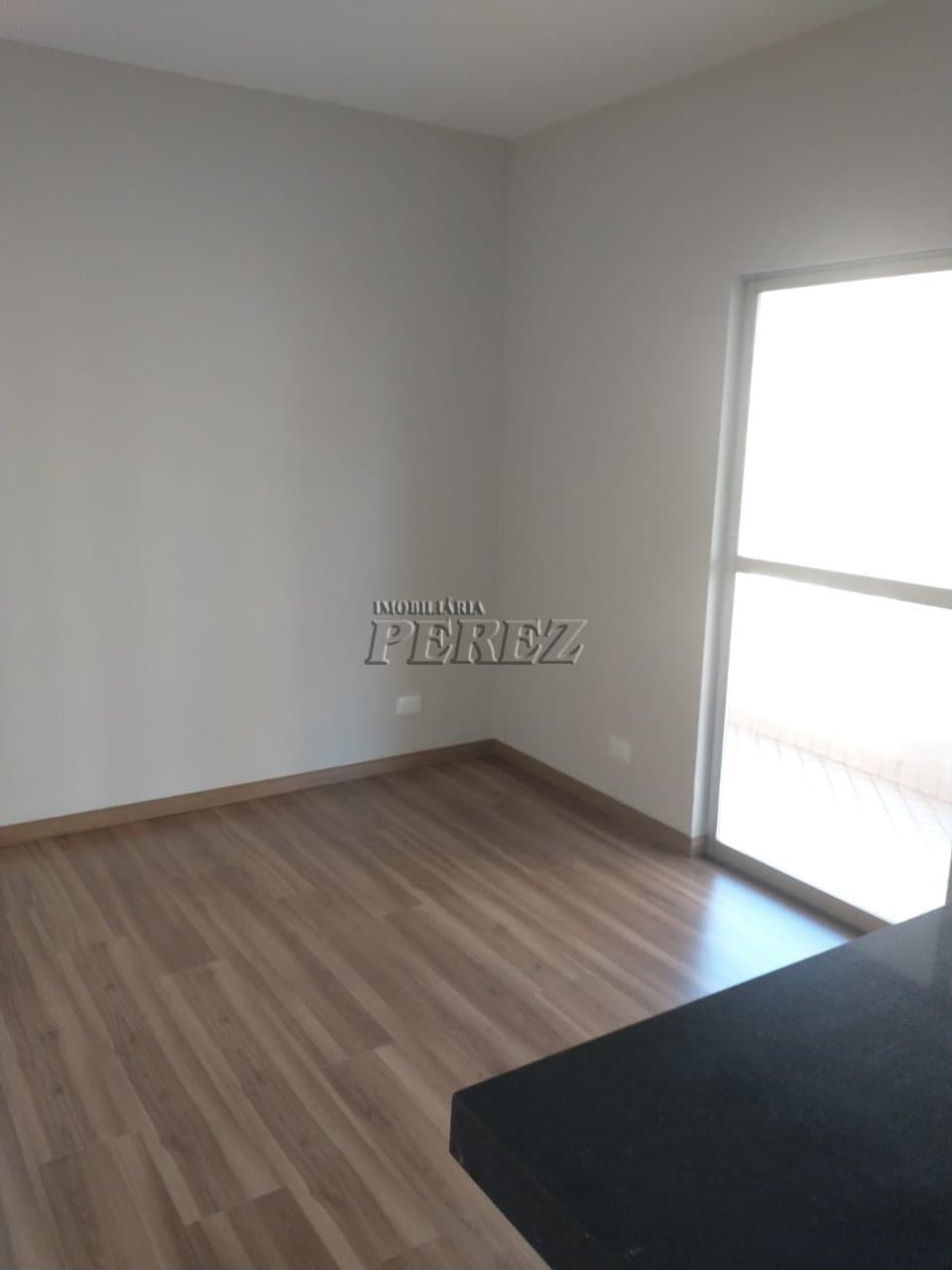 Apartamento no Residencial Brickell, de 2 quartos, 51.65 m² à venda no Centro - Londrina/PR - Foto 2