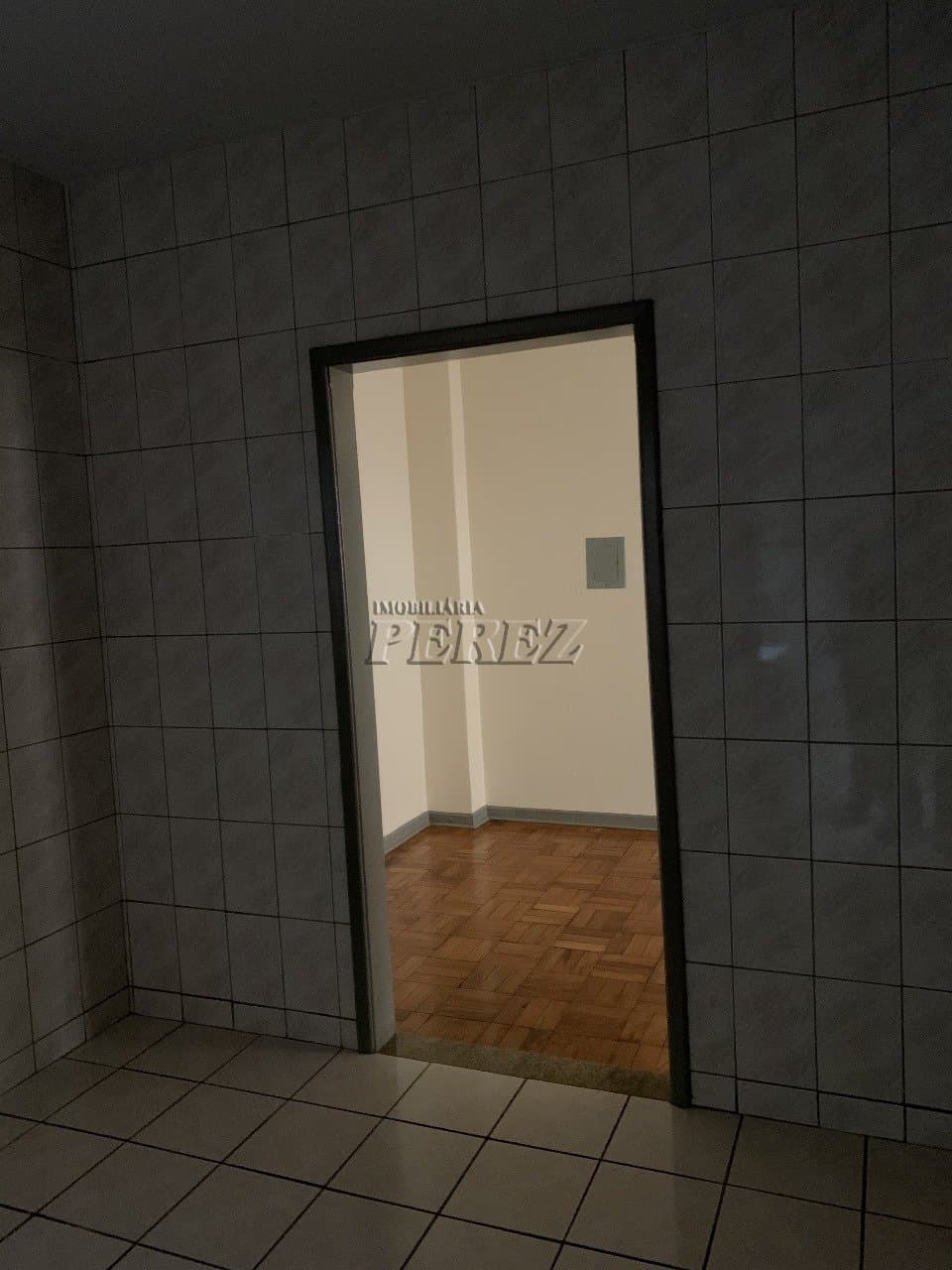 Apartamento no Edificio Santa Maria E Cecília, de 3 quartos, 84.68 m² à venda no Centro - Londrina/PR - Foto 8