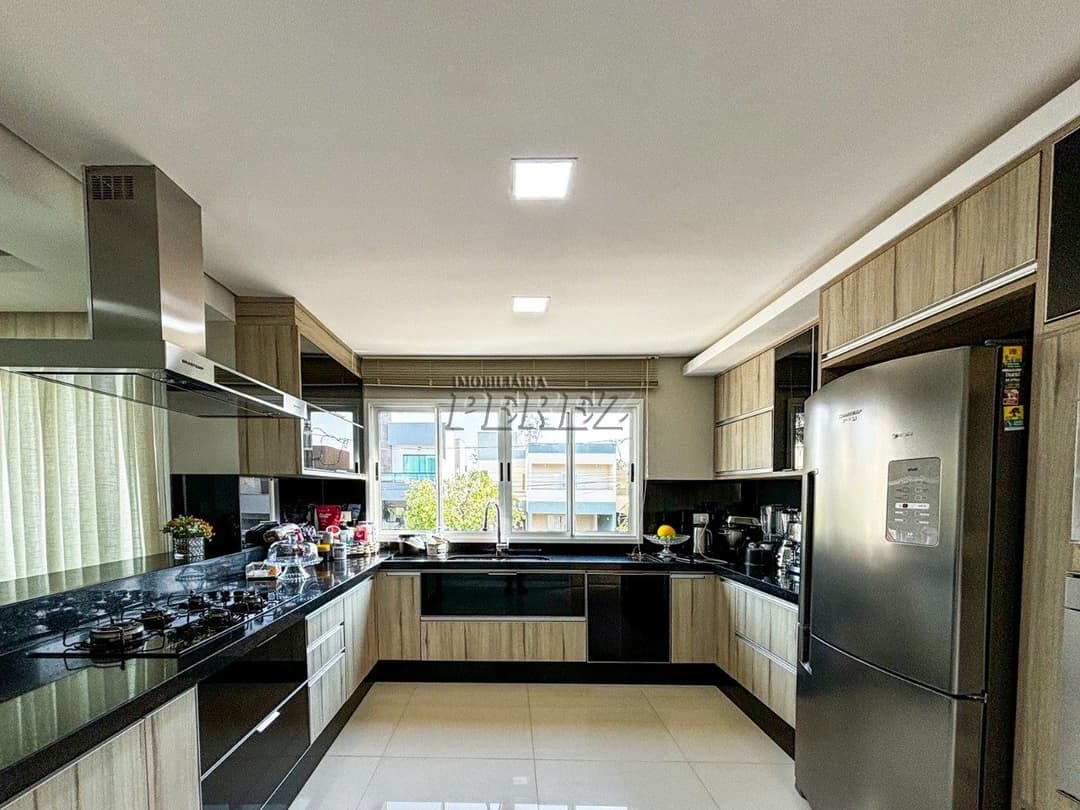 Casa  no Condomínio Golden Park Residence, de 3 quartos, 356 m² à venda no Aragarca - Londrina/PR - Foto 12