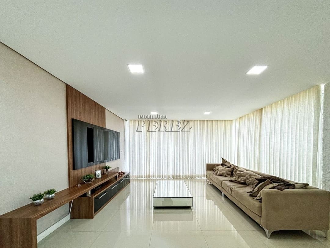 Casa  no Condomínio Golden Park Residence, de 3 quartos, 356 m² à venda no Aragarca - Londrina/PR - Foto 3
