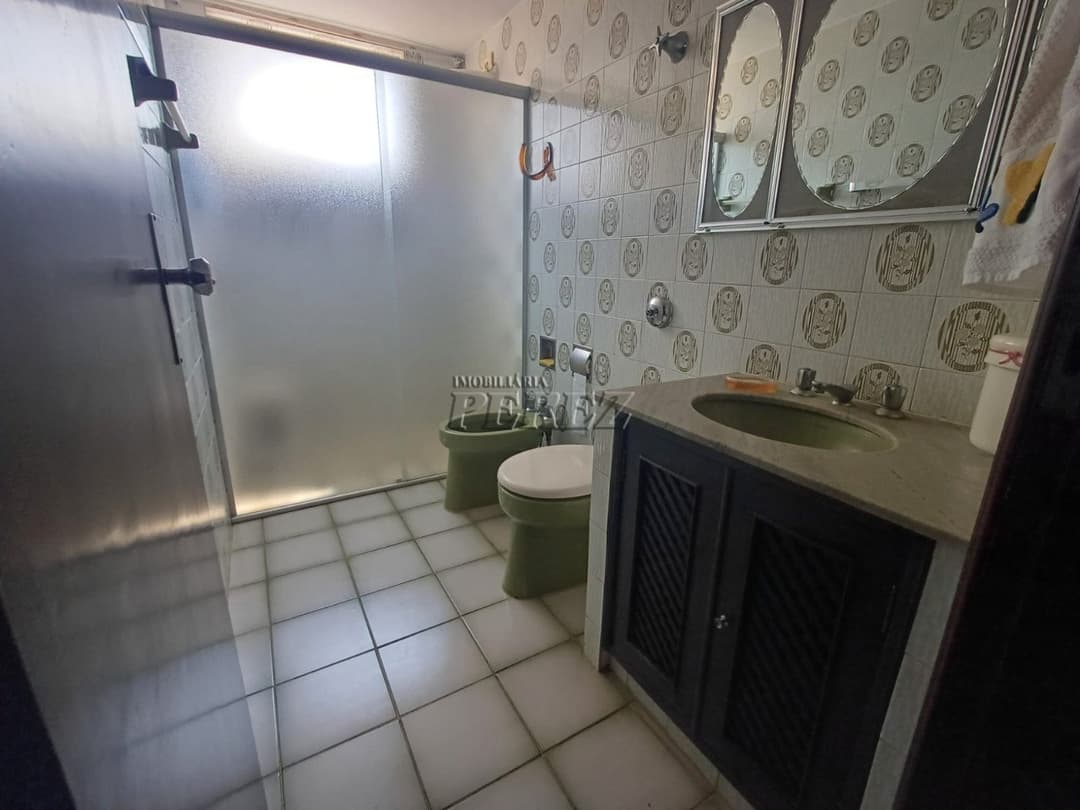 Apartamento no Condomínio Edifício Marchezini, de 3 quartos, 109 m² à venda no Centro - Londrina/PR - Foto 18