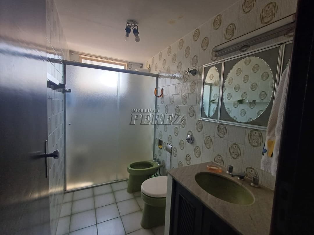 Apartamento no Condomínio Edifício Marchezini, de 3 quartos, 109 m² à venda no Centro - Londrina/PR - Foto 19