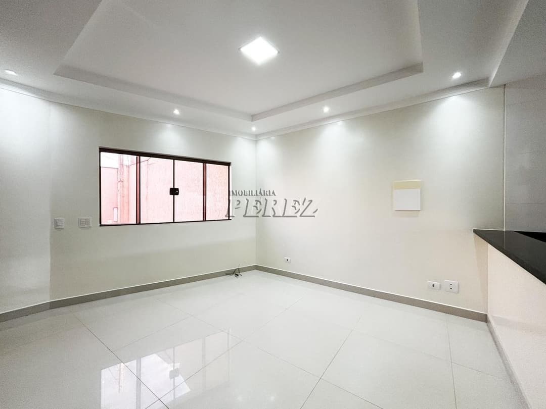 Sobrado, de 3 quartos, 220 m² à venda no Jardim Montecatini - Londrina/PR - Foto 4
