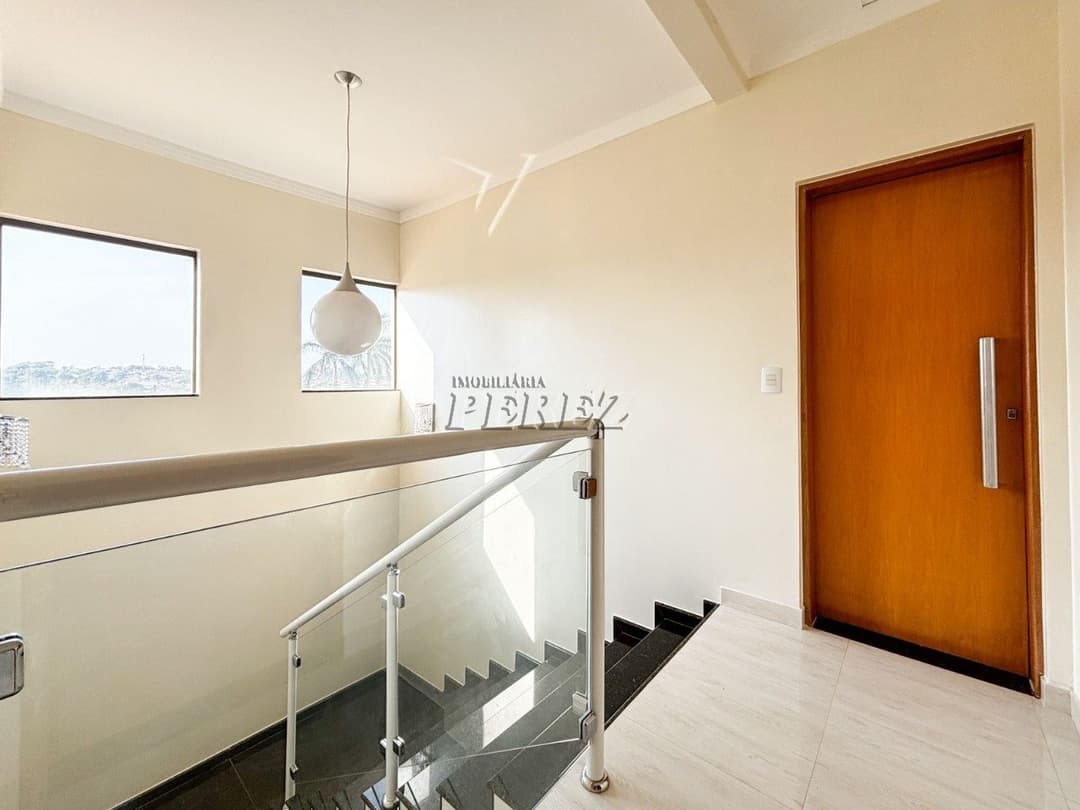 Sobrado, de 3 quartos, 220 m² à venda no Jardim Montecatini - Londrina/PR - Foto 14