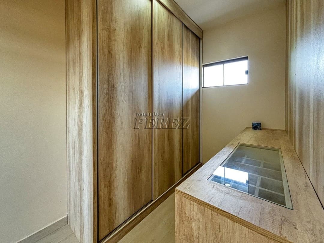 Sobrado, de 3 quartos, 220 m² à venda no Jardim Montecatini - Londrina/PR - Foto 23