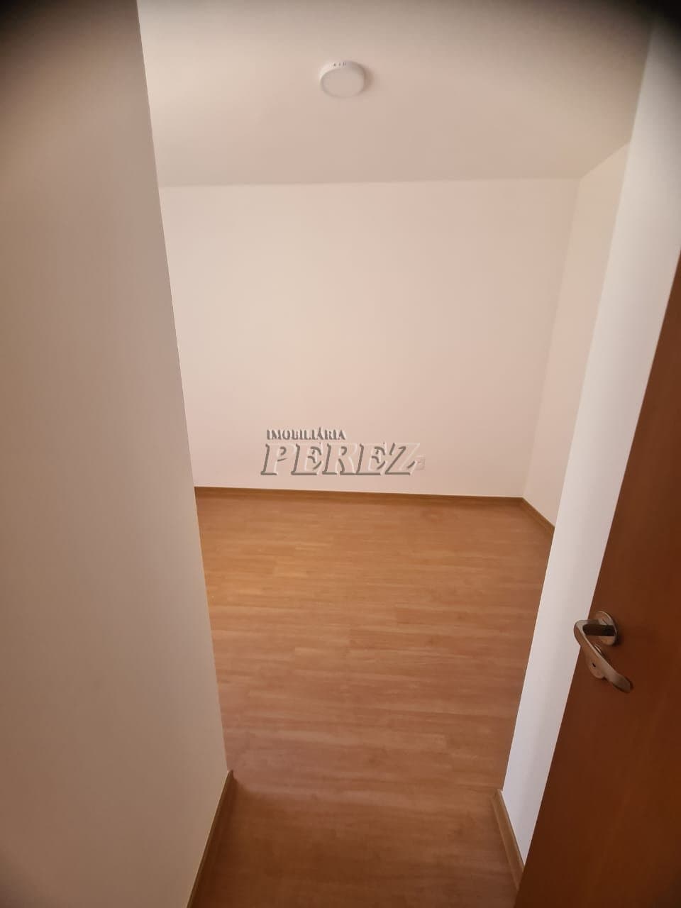 Apartamento no Condomínio Residencial La Sicília, de 2 quartos, 46 m² à venda no Gleba Fazenda Palhano - Londrina/PR - Foto 8