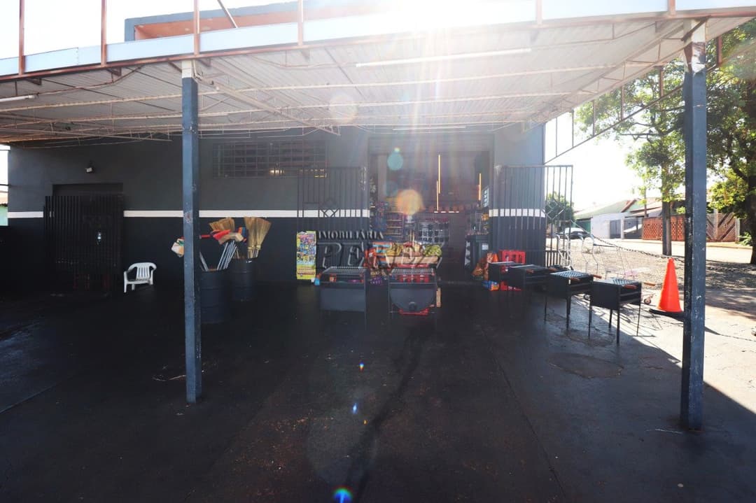 Salão comercial a venda na rua Coletor Federal Anisio Ribas Bueno, Jardim Maria Celina - Foto 7
