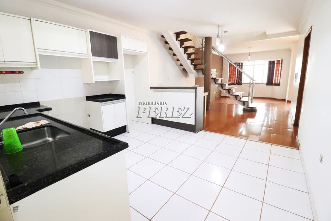 Casa, de 3 quartos, 170.3 m² à venda no Guararapes - Londrina/PR - Foto 1