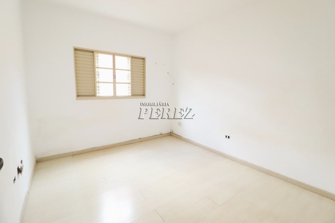 Casa, de 3 quartos, 170.3 m² à venda no Guararapes - Londrina/PR - Foto 11