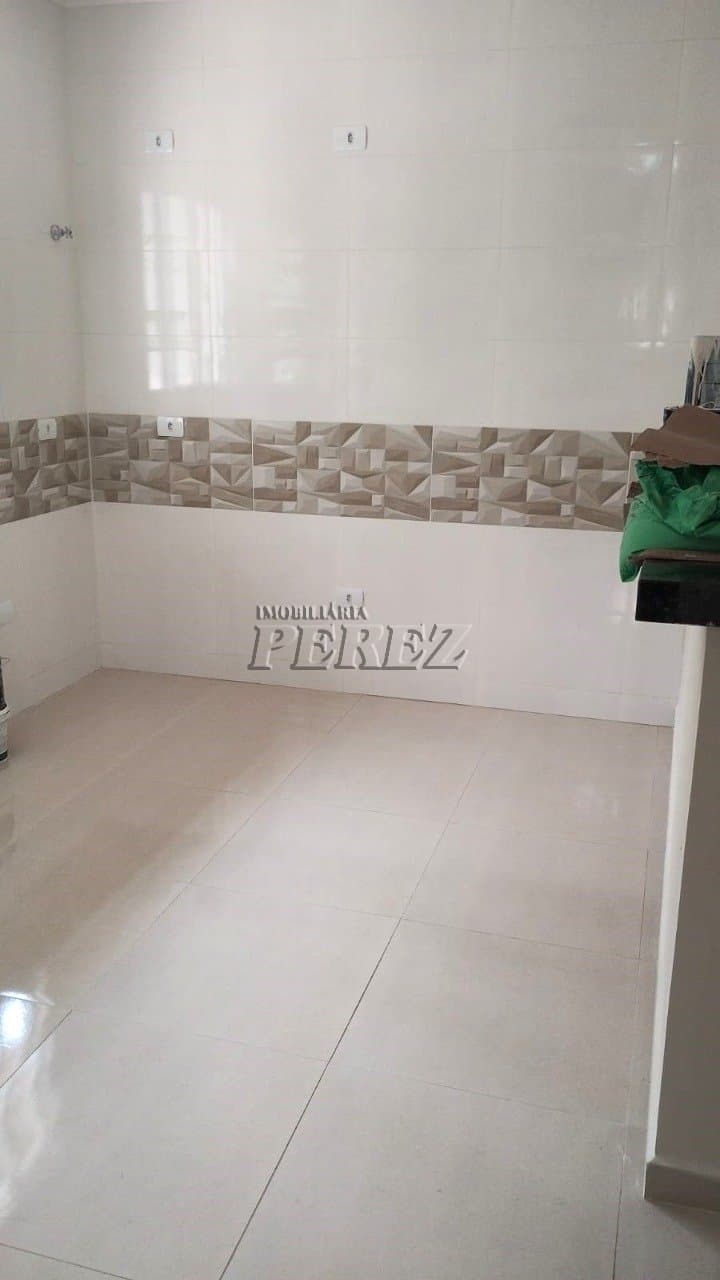 Casa a venda na rua Guido Bruno Klein, no Residencial Guandalini Ermano - Foto 4