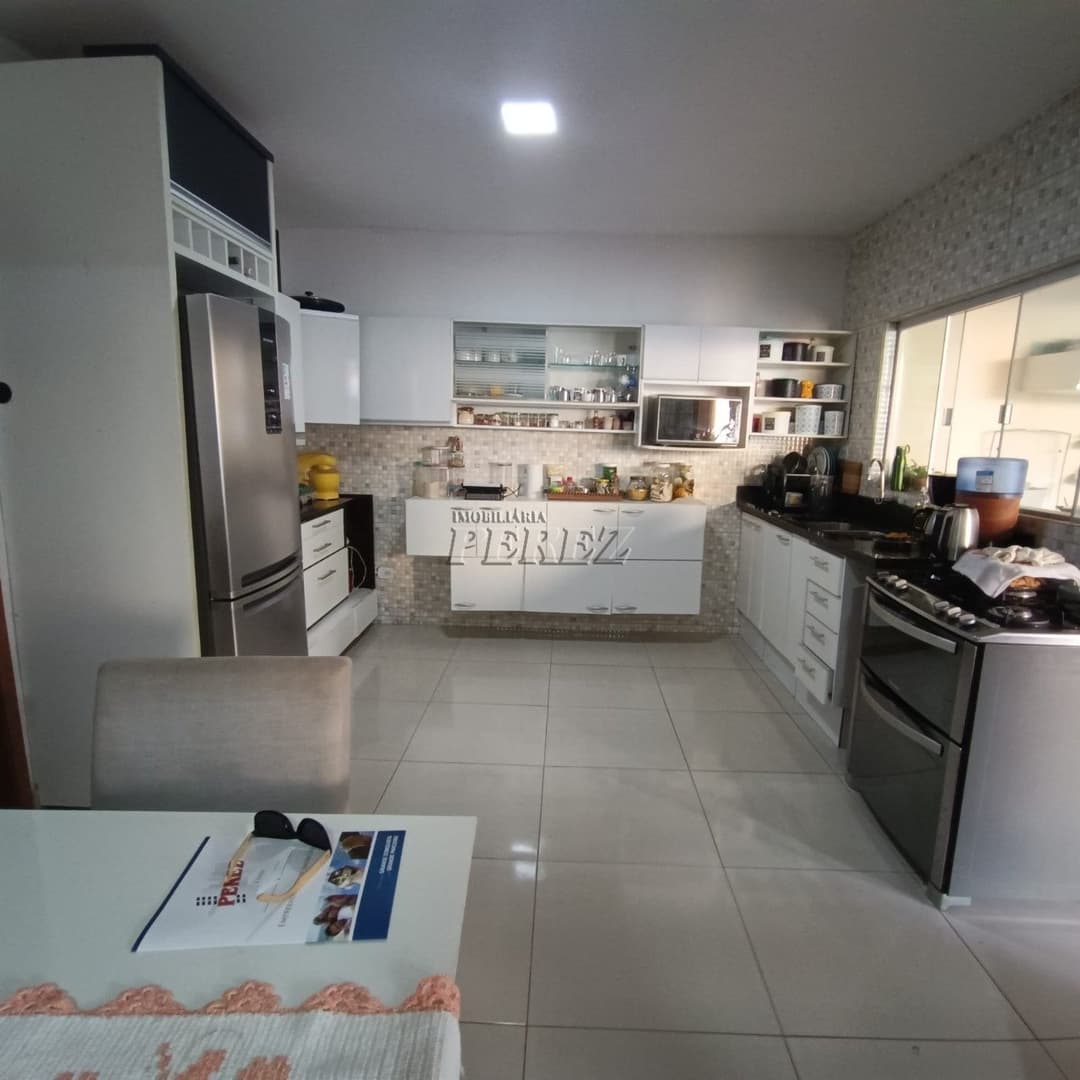 Casa, de 3 quartos, 150 m² à venda no Califórnia - Londrina/PR - Foto 4