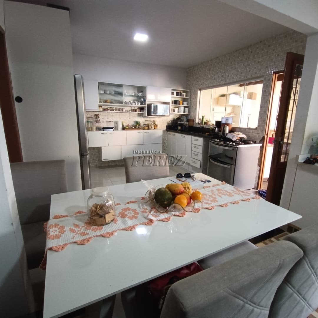 Casa, de 3 quartos, 150 m² à venda no Califórnia - Londrina/PR - Foto 3
