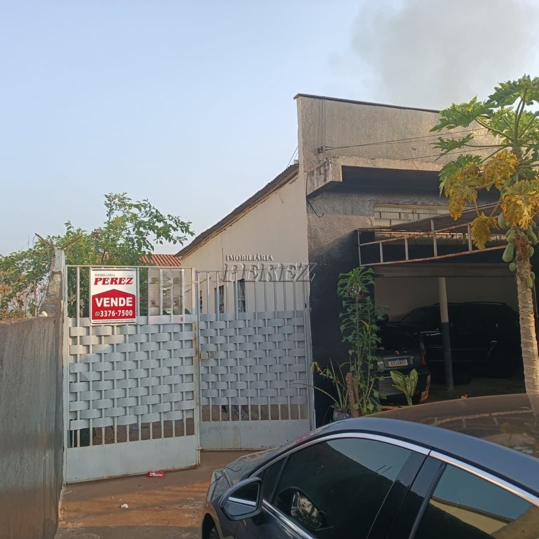 Casa, de 3 quartos, 150 m² à venda no Califórnia - Londrina/PR - Foto 1