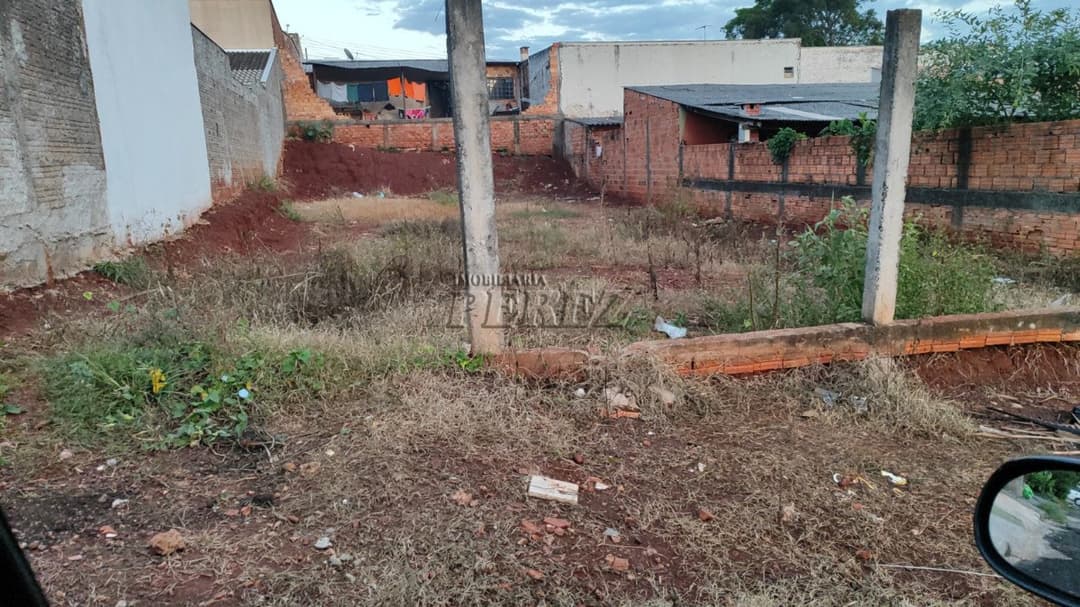 Terrenos à venda no Conjunto Professora Hilda Mandarino - Londrina/PR - Foto 0