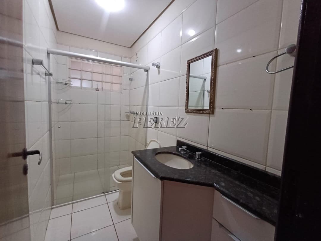 Casa, de 4 quartos para alugar no Pinheiros - Londrina/PR - Foto 15