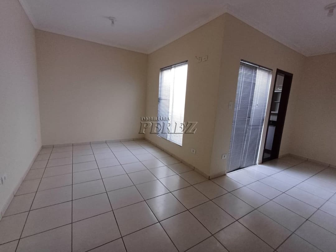 Casa, de 4 quartos para alugar no Pinheiros - Londrina/PR - Foto 10
