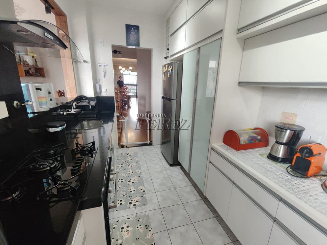 Apartamento no Bavária, de 3 quartos, 138 m² à venda no Centro - Londrina/PR - Foto 11