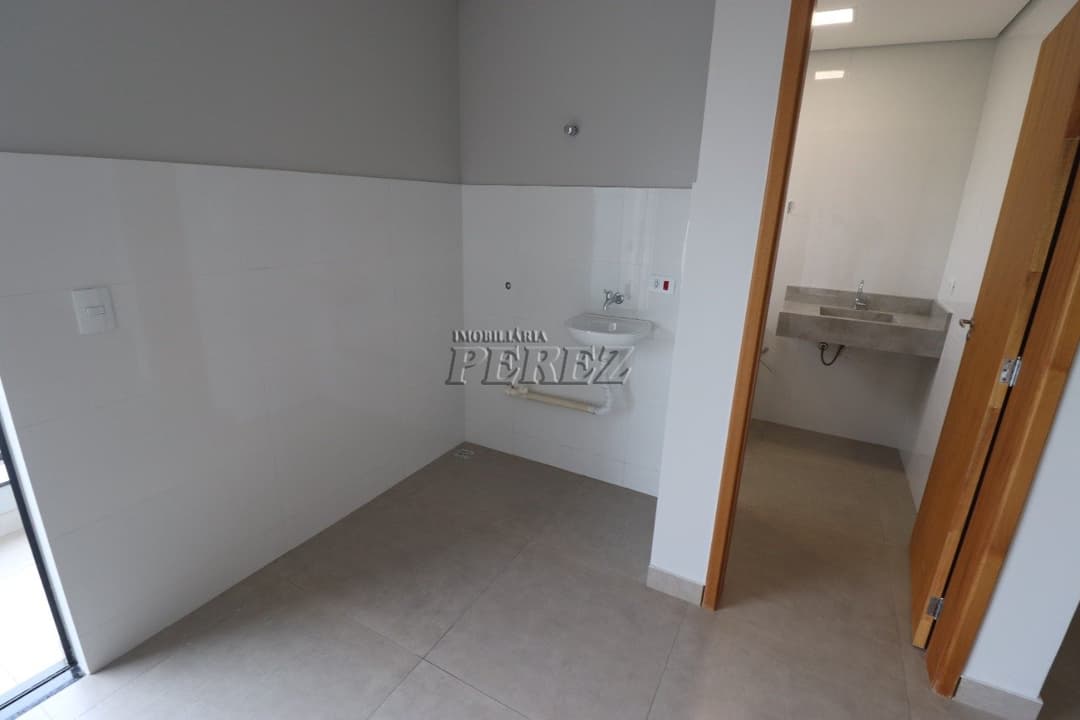 Sala comercial para alugar na Av Jorge Casoni, centro de Londrina. - Foto 14