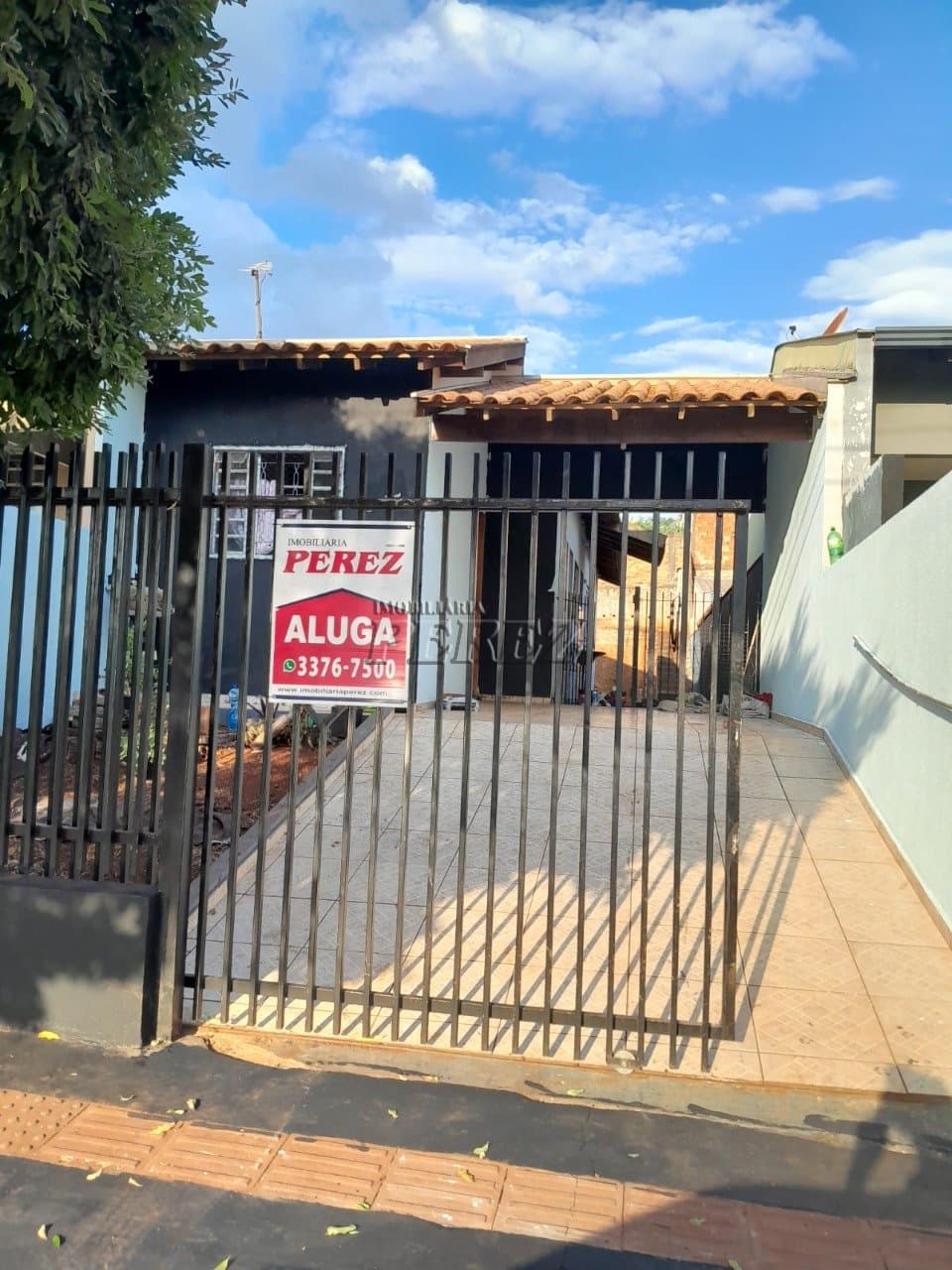 Casa, de 3 quartos, 56.97 m² para alugar no Colúmbia - Londrina/PR - Foto 0